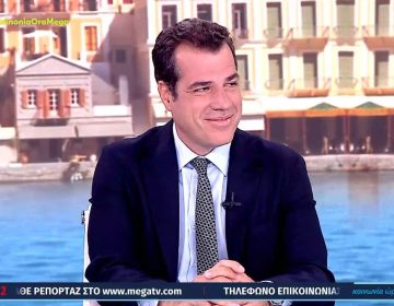 Πλεύρης: «Όταν οι μετανάστες παραβιάζουν τα σύνορα της χώρας υπάρχουν συνέπειες»