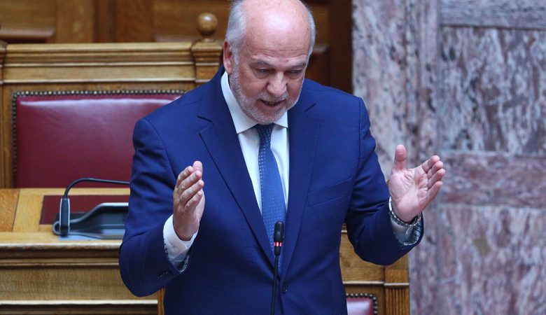 Φλωρίδης: Όσο αλήθεια ήταν αυτά για το ξυλόλιο του κ. Βελόπουλου άλλο τόσο ισχύουν ότι η κυβέρνηση θα αγοράσει το κτήμα του Κ. Σημίτη