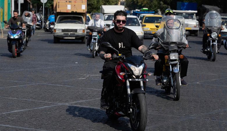 «Κόλαση» στο Ιράν με θερμοκρασίες που φθάνουν τους 53°C – Προβλήματα στην υδροδότηση και ηλεκτροδότηση σε μεγάλο μέρος της χώρας