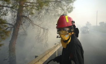 Συνδρομή της Ελλάδας στην Κύπρο για την φωτιά στην Λεμεσό με 26 δασοκομάντος
