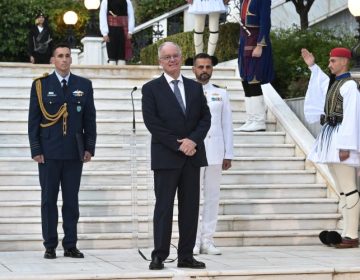 Ο Κωνσταντίνος Τασούλας στην Πάρο για την εορτή της Κοιμήσεως της Θεοτόκου