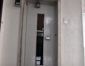 Νεκρός ένας συντηρητής ανελκυστήρων που απεγκλωβίστηκε χωρίς τις αισθήσεις του από ασανσέρ πολυκατοικίας στη Νάουσα