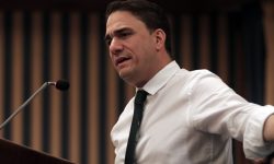 Τσουκαλάς: Πώς λειτουργούσε το καθετοποιημένο «γαλάζιο» κύκλωμα;