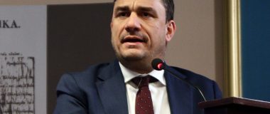Τσουκαλάς: Έχουμε άλλη αντίληψη από τη νεοφιλελεύθερη λογική της κυβέρνησης