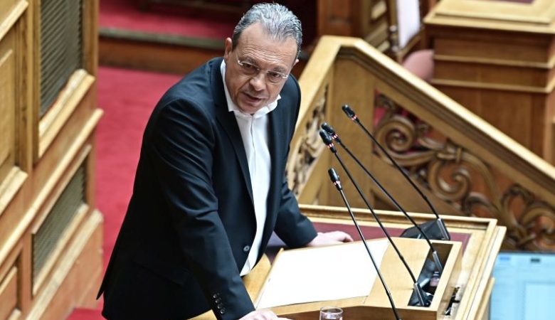 Φάμελλος: Πλιάτσικο της δημόσιας και ιδιωτικής περιουσίας από την «Μητσοτάκης ΑΕ»