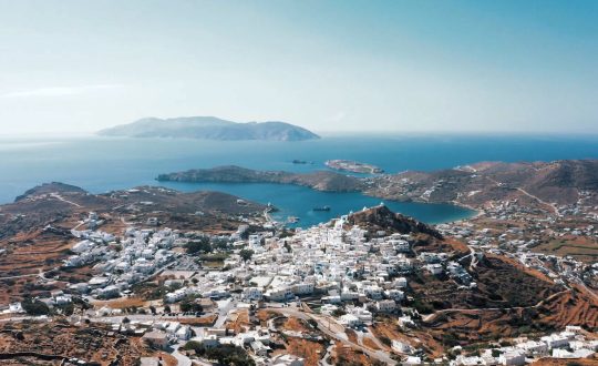 Η Ίος είναι η «έκπληξη» του φετινού καλοκαιριού, σύμφωνα με διεθνή ΜΜΕ