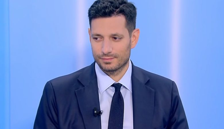 Κυρανάκης: Τελευταίο καλοκαίρι στα ΜΜΜ χωρίς κλιματισμό
