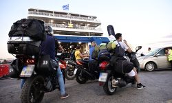 Κανονικά σήμερα τα ακτοπλοϊκά δρομολόγια από τα λιμάνια της Αττικής