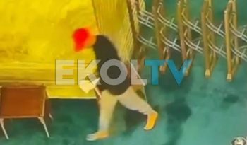 Τουρκία: Άνδρας προσπάθησε να βάλει φωτιά στην Αγιά Σοφιά – Δείτε βίντεο