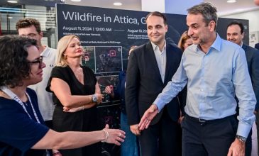 Επίσκεψη του Κυριάκου Μητσοτάκη στις εγκαταστάσεις της εταιρείας ICEYE