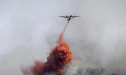Τεράστια πυρκαγιά έχει κάψει 120.000 στρέμματα στη νότια Γαλλία – Ένας νεκρός και εννέα τραυματίες