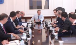 Αυτά είναι τα 12 μέτρα που θα πάρει η κυβέρνηση κατά της γραφειοκρατίας
