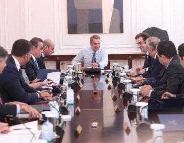 Αυτά είναι τα 12 μέτρα που θα πάρει η κυβέρνηση κατά της γραφειοκρατίας