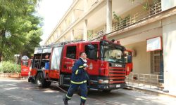 Έσβησε η φωτιά που είχε ξεσπάσει στο νοσοκομείο «Σωτηρία» – Είχε εκκενωθεί ο 1ος όροφος