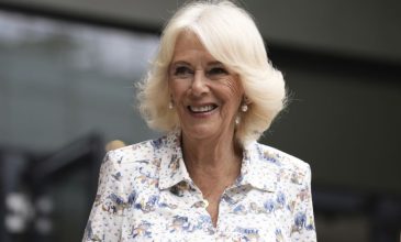 Κρουαζιέρα με σούπερ γιοτ στην Ελλάδα η βασίλισσα Καμίλα
