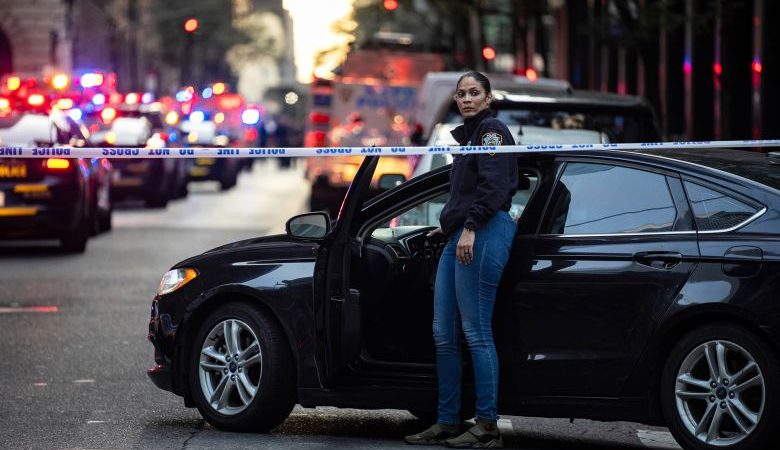 Σε σταθερή κατάσταση νοσηλεύονται οι τρεις τραυματίες από τους πυροβολισμούς στην Πλατεία Τάιμς της Νέας Υόρκης