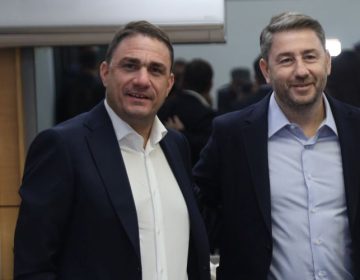 Κώστας Τσουκαλάς: Προβοκατόρικες και αήθεις αναφορές για την πρόσφατη παρουσία του προέδρου του ΠΑΣΟΚ στην Τένεδο