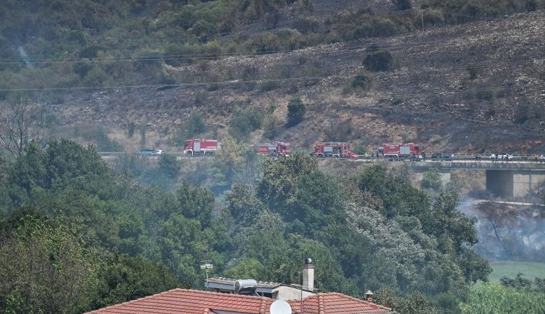 Σε ύφεση οι φωτιές σε Πρέβεζα και Άρτα
