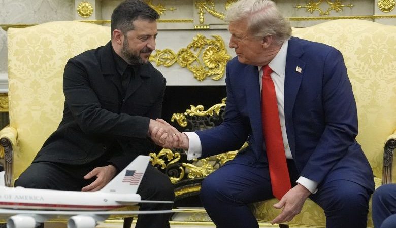 Τραμπ με τον Ζελένσκι δίπλα του: «Οι ΗΠΑ θα εμπλακούν στη μελλοντική ασφάλεια της Ουκρανίας»