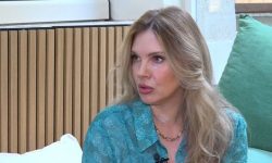 Χριστίνα Αλούπη: Κουβαλούσα τη ρετσινιά του ηλίθιου μοντέλου και πάλευα να το βγάλω από πάνω μου