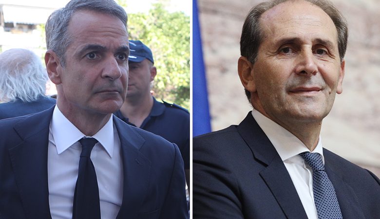 «Βροχή» τα συλλυπητήρια από τον πολιτικό κόσμο για τον θάνατο του Απόστολου Βεσυρόπουλου
