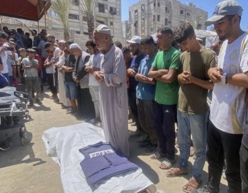 Πέντε δημοσιογράφοι σκοτώθηκαν από ισραηλινά πλήγματα σε νοσοκομείο της Γάζας