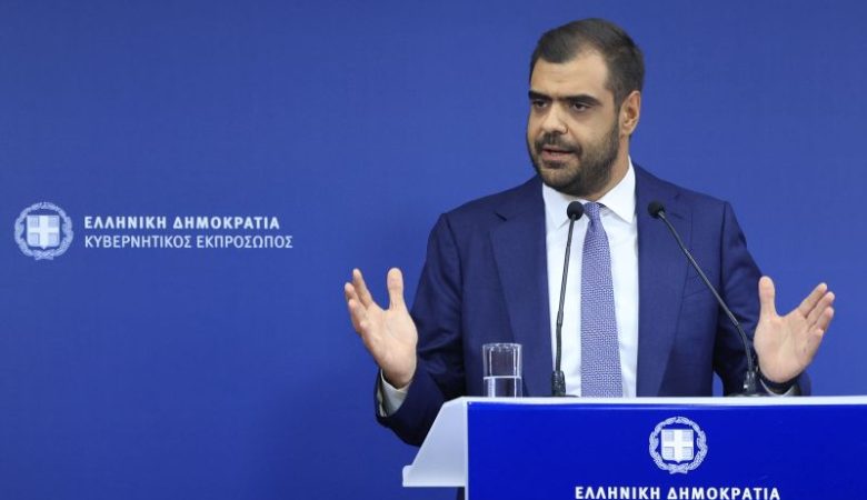 Μαρινάκης: Στο ΠΑΣΟΚ πολιτεύονται με όρους πολιτικής εξαπάτησης, ή ασχετοσύνης
