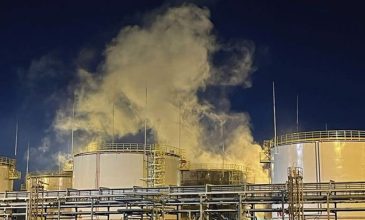 Η Ουκρανία χτυπάει ρωσικά διυλιστήρια και πλήττει την οικονομία του Πούτιν