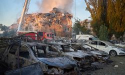 Στους 19 ανέβηκε ο αριθμός των νεκρών από την ρωσική επίθεση στο Κίεβο