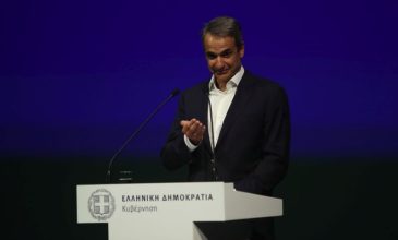 Ο Μητσοτάκης στη Θεσσαλονίκη: Παραδίδουμε έργα που αλλάζουν την πόλη και τη ζωή των πολιτών –  120 εκατ. για την αναβάθμιση του χώρου της ΔΕΘ