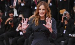 Τζούλια Ρόμπερτς: Της έκαναν standing ovation για την ερμηνεία της στην ταινία «After the Hunt»