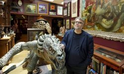 Γοτθικοί θησαυροί του Γκιγιέρμο ντελ Τόρο σε δημοπρασία