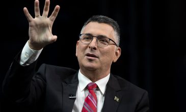 «Ο Μακρόν υπονομεύει τη σταθερότητα της Μέσης Ανατολής και οι ενέργειες του είναι επικίνδυνες» λέει ο Ισραηλινός ΥΠΕΞ