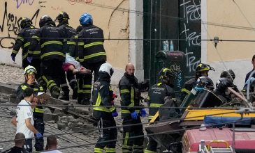 Τραγωδία στη Λισαβόνα: Προβλήματα με το καλώδιο είναι ενδεχόμενο να προκάλεσαν το δυστύχημα με το τελεφερίκ – Όλα έγιναν σε 50 δευτερόλεπτα