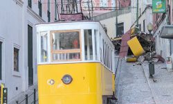 Τρίχρονος ανασύρθηκε ζωντανός από τα συντρίμμια του τελεφερίκ στη Λισαβόνα – Η μοιραία διαδρομή των τριών λεπτών