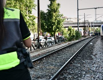 Η ανακοίνωση της Hellenic Train για το τραγικό δυστύχημα με τον άνδρα που διαμελίστηκε από συρμό του προαστιακού