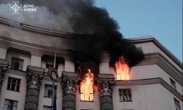 Τρεις νεκροί από ρωσικές επιθέσεις στην πόλη Κραματόρσκ της Ουκρανίας