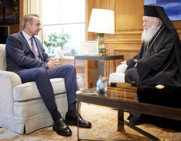 Μητσοτάκης σε αρχιεπίσκοπο Ιερώνυμο: Έχουμε λύσει πολλές εκκρεμότητες οι οποίες έρχονται από το παρελθόν