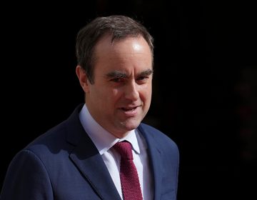 Οι αποδόσεις των γαλλικών ομολόγων δεν θυμίζουν χώρα του πυρήνα της Ευρωζώνης