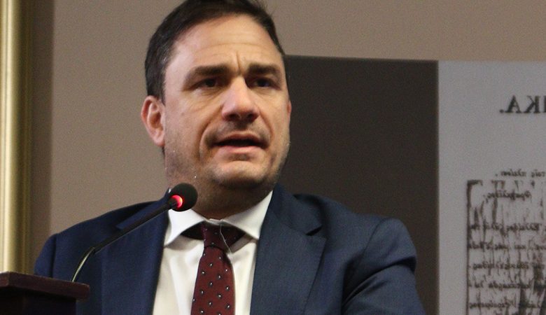Τσουκαλάς: Το 53% των μικρομεσαίων ψήφισε ΝΔ το 2023 – Σήμερα σε αυτούς έχει γυρίσει την πλάτη