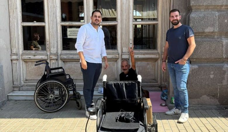 Μάθημα αλληλεγγύης και ανθρωπιάς από δύο Μυτιληνιούς
