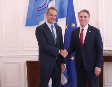 Μητσοτάκης σε Αμερικανό υπουργό Εσωτερικών: Η Ελλάδα μετατρέπεται σε ενεργειακό κόμβο της Ανατολικής Μεσογείου