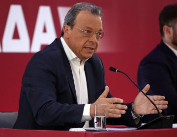 Φάμελλος για Τσίπρα: Αδιανόητη κάθε συζήτηση για κατακερματισμό ή ανεξαρτητοποίηση
