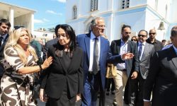 Οδύνη στο μνημόσυνο της Λένας Σαμαρά για τις 40 ημέρες από τον θάνατο της – Δείτε φωτογραφίες