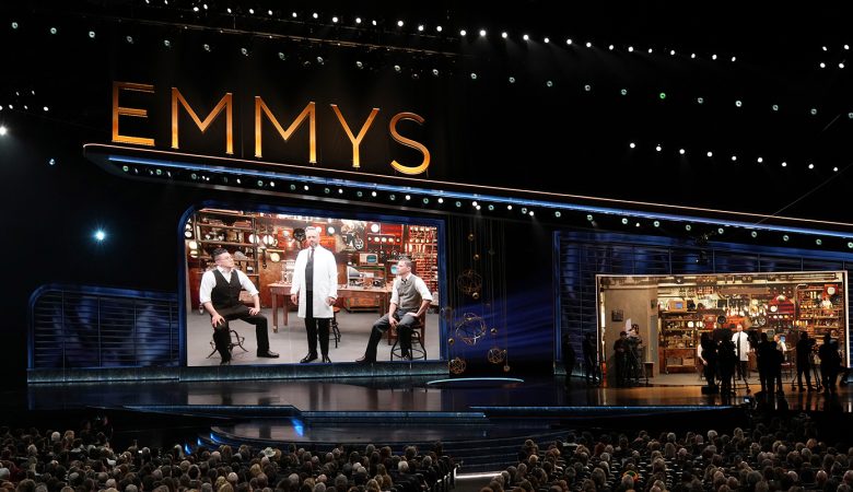 Bραβεία Emmy 2025: Θρίαμβος για «Adolescence», «The Studio» και «The Pitt»