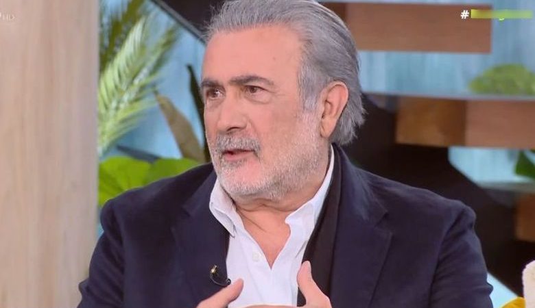 Λάκης Λαζόπουλος για την μητέρα του: «Την έβαζα πιο πίσω και ήθελε να μπαίνει μπροστά, γιατί άμα την βλέπω θυμάμαι πράγματα»