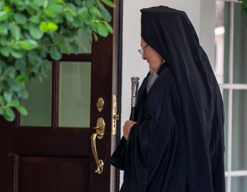 Θερμό κλίμα στη συνάντηση του Βαρθολομαίου με τον Τραμπ στον Λευκό Οίκο – Μίλησαν για τη Θεολογική Σχολή της Χάλκης, τους χριστιανούς στη Μέση Ανατολή