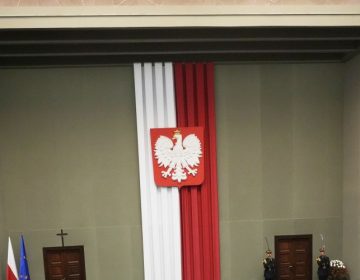 Ουκρανός απελάθηκε μετά την πτήση drone πάνω από κυβερνητικά κτίρια στην Πολωνία