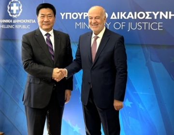 Συνάντηση Φλωρίδη με κινεζική αντιπροσωπεία υπό τον Fu Kui