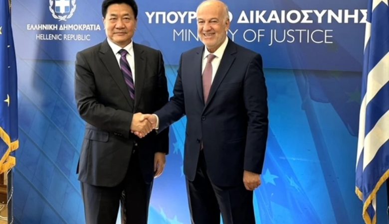 Συνάντηση Φλωρίδη με κινεζική αντιπροσωπεία υπό τον Fu Kui